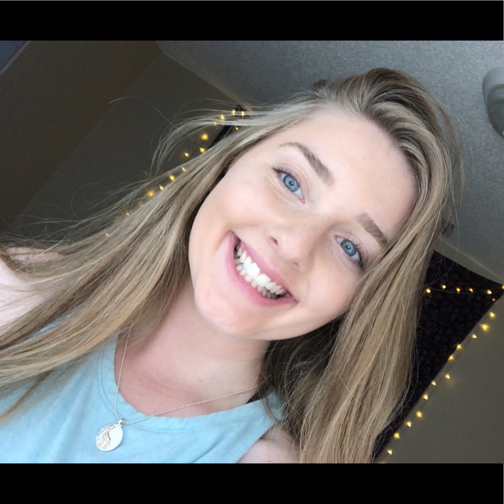 Meet your Posher, Melanie